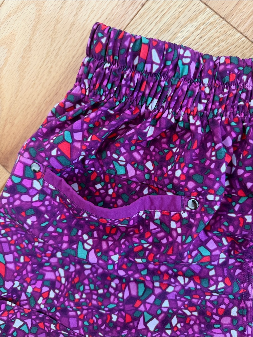 Lululemon Spring Break Away Short - Picture 10 of 14